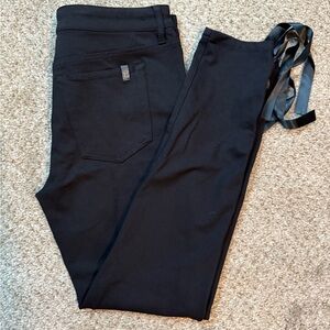 Joe’s Jeans Black Ankle Tie Skinny Pants
Size: W29 EUC